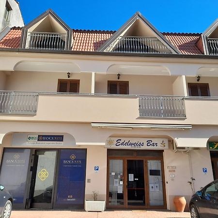 Hotel Edelweiss Laino Borgo المظهر الخارجي الصورة