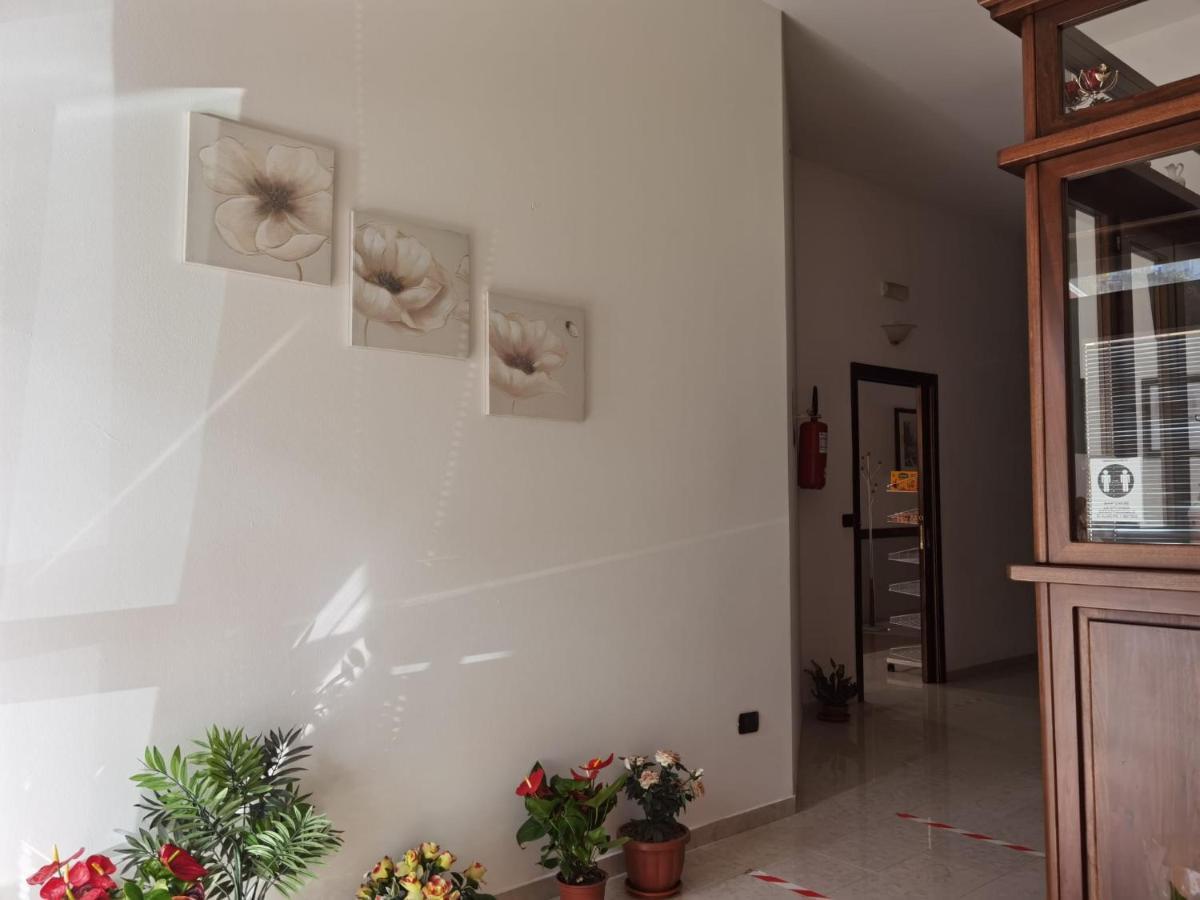 Hotel Edelweiss Laino Borgo المظهر الخارجي الصورة