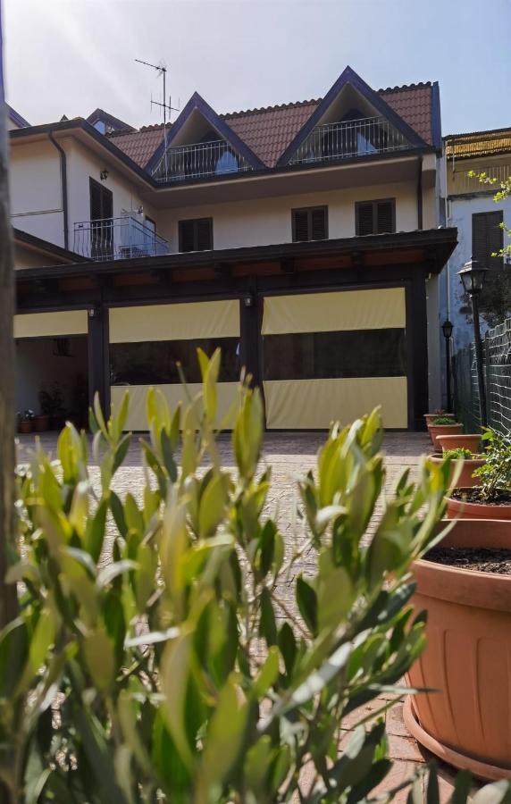 Hotel Edelweiss Laino Borgo المظهر الخارجي الصورة