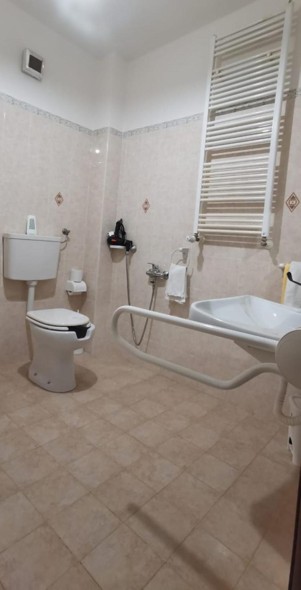 Hotel Edelweiss Laino Borgo المظهر الخارجي الصورة