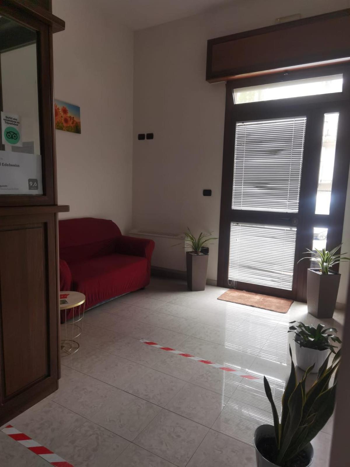 Hotel Edelweiss Laino Borgo المظهر الخارجي الصورة